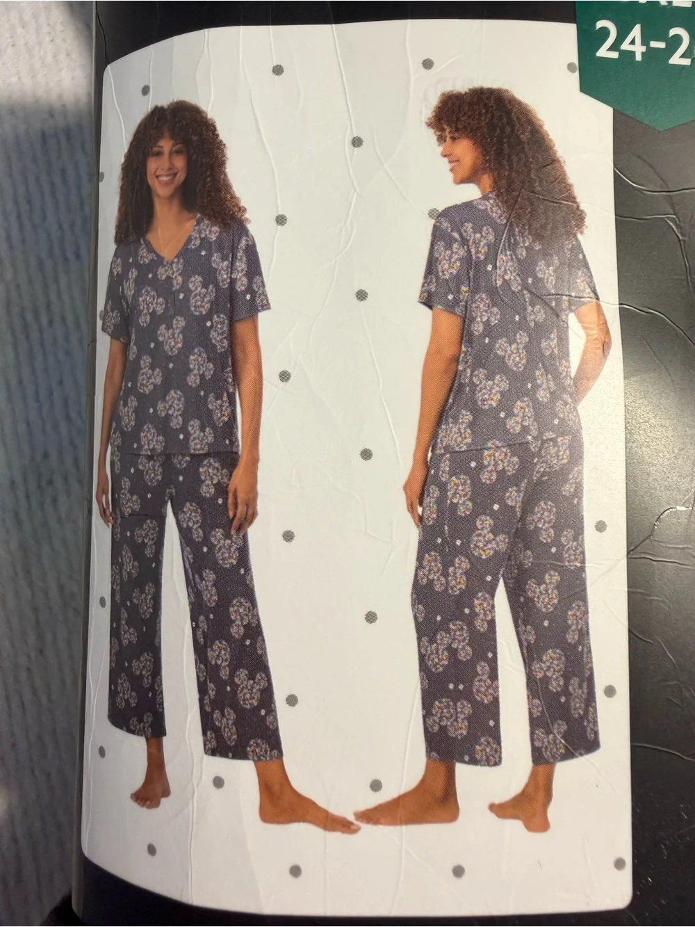 Disney Mickey Mouse 2-Piece Pajama Set NWT Women’s 3X Gray Henley Top Crop Pants